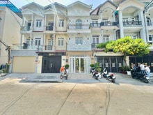 Hình ảnh Nhà mới hẽm xe hơi đường huỳnh tấn phát  tặng nội thất