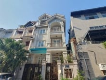 Hình ảnh Villa Mặt Tiền Khu Biệt Thự Đường Hoa Phan Xích Long Cực Kì Đẳng Cấp