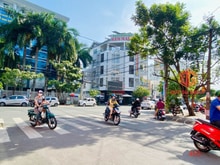 Hình ảnh Cho thuê nhà mặt tiền đường Nguyễn Trãi ngay chợ Biên Hòa