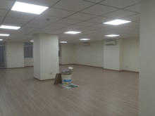 Hình ảnh Đang cần cho thuê văn phòng 115m2 rộng rãi mặt tiền Nguyễn Văn Hưởng