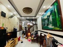 Hình ảnh Bán Nhà Hẻm Xe Hơi _ Gần Chợ _ Công Viên Làng Hoa _ DT 50M2 _ 4Tầng