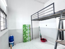 Hình ảnh Cho thuê phòng trọ gần Đại học Văn Lang, có máy lạnh chỉ 3tr5