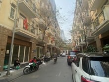 Hình ảnh Cho thuê nhà 38-TT1 khu  96 Nguyễn Huy Tưởng. DT 75m2, 5 tầng, thang m