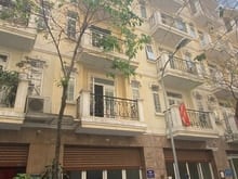 Hình ảnh Cho thuê nhà liền kề  96 Nguyễn Huy Tưởng. DT 75m2, 5 tầng, thang máy