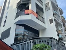 Hình ảnh Bán gấp nhà mặt tiền P2 Quận 5, DT 3.5m x 12m 5 Tầng thang máy giá tốt