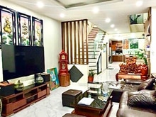 Hình ảnh Bán Nhà Chu Huy Mân 93m2-Mt 4.5m-DÂN XÂY- Ô TÔ-FULL TIÊN ÍCH- hơn 9 tỷ