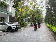 Hình ảnh Biệt thự nhà vườn trung tâm Thanh Xuân 165m 5T MT 9m giá 48 tỷ.