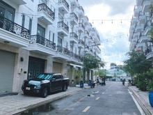 Hình ảnh VIP nhà phố siêu đẹp, 5T x 64m2, hẻm 10m có vỉa hè, Thạnh Lộc 44, Q12.