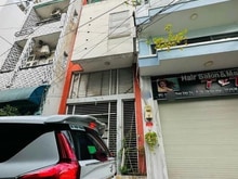 Hình ảnh Vị trí đẹp sau lưng căn mặt tiền, nhà 4 tầng hẻm 4m giá cực tốt
