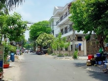 Hình ảnh Nhà MT Đường Khu Tên Lửa 129m² (6 x 21.5 ) 3 Tầng 6PN - View Công Viên