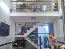 Hình ảnh Trệt +lững +lầu: 32m2 3PN ở tốt- Ngay Trường Nguyễn Công Trứ P.8