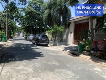 Hình ảnh GV. Nhà 8M x 22M, 4T, đường 10M, đi bộ ra Công viên Làng Hoa.