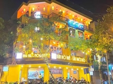 Hình ảnh Cho thuê nhà phố HOÀNG HOA THÁM 300m2 mặt tiền 15m