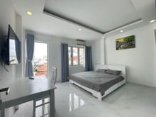 Hình ảnh CH ban công_Q3_Gần Hồ Con Rùa_Đh Kinh Tế_Full nội thất_Máy Giặt Riêng