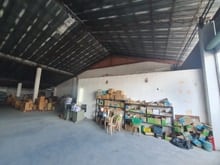Hình ảnh Cho thuê kho 900m2 làm sân cầu lông 72tr