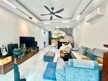 Hình ảnh Bán Nhà Sài Đồng 95m2-Mt 4.5m-DÂN XÂY-Ô TÔ- GARA Ô TÔ 7 CHỖ- hơn 9 tỷ