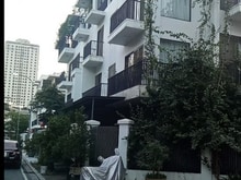 Hình ảnh Duy nhất 1 căn logcs 3 mặt thoáng nhà hoàn thiện rất đẹp, 120 m mặt