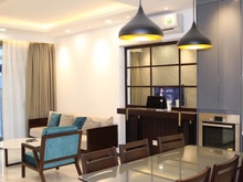 Hình ảnh Chủ nhà bán gấp Cao Ốc Phú Nhuận 20 Hoàng Minh Giám. DT 122m2, 3P, 2WC