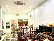 Hình ảnh Bán Biệt Thự Vàng KĐT VIỆT HƯNG 105m2-5 Tầng-Mt 7m-giá hợp lý