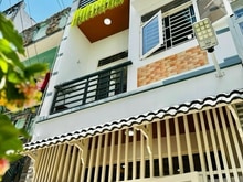 Hình ảnh Nhà đẹp: 40m2 Đúc 2 tầng + full nội thất -hẻm xe hơi thông P.9 - ở tốt