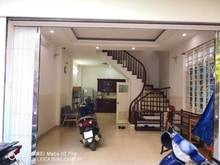 Hình ảnh Bán Nhà Hoàng Hoa Thám Ba Đình. GaRa. Ngõ Thông. DT 50M. Giá 11,8 Tỷ