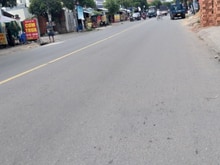 Hình ảnh Bán đất tặng nhà Hiệp Thành 13, Quận 12, MẶT TIỀN đang kinh doanh