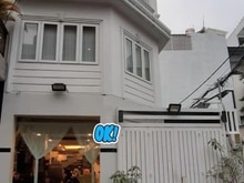 Hình ảnh Siêu phẩm 5 tầng - Gara oto - Khu VIP - Hẻm 8M vỉa hè - Sát mặt tiền