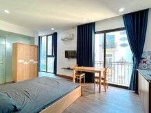 Hình ảnh Trống sẵn CHDV Quận 3 Full Nội Thất có Cửa sổ lớn đường Lê Văn Sỹ