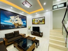 Hình ảnh Chỉ với 10 tỷ có ngay nhà mặt phố Nguyễn Trãi 30m*4 tầng