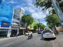 Hình ảnh hot hot Bán nhà mt bạch đằng 1 trệt 3 lầu cn 86m2 giá 22 tỷ