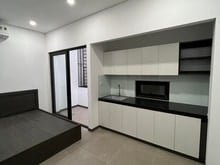 Hình ảnh Cho thuê ccmn full đồ khép kín, thoáng mát tại Trịnh Công Sơn, Tây Hồ