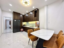 Hình ảnh Bán Nhà Phan Văn Trị Bình Thạnh, 60m2, 2 Lầu, Hẻm Ôtô, Nội Thất Xịn