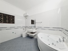 Hình ảnh Bán nhà Vương Thừa Vũ 33m*5 tầng  mặt tiền 4.8m