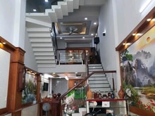 Hình ảnh NHÀ HẺM 5M_ Phan Đăng Lưu, DT 45m2, ngang 4.5m, 4 tầng, giá chỉ 5 tỷ