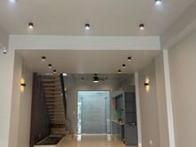 Hình ảnh Cho thuê Nhà Tên lửa Khu Ao Sen Dt 5x20.  4 tấm ngay sân bóng