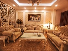 Hình ảnh Bán Gấp Nhà Ba Đình Ngõ 376 Đường Bưởi 60m2 x 5 Tầng MT 5m 18,5 Tỷ.
