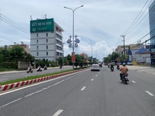 Hình ảnh Mt Kinh Doanh Nguyễn Hữu Thọ, Dt 115m2, Nhà 3 Tầng, Đg 30m,Giá 13,5 Tỷ
