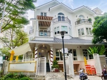 Hình ảnh Cho thuê Villa góc 2MT Saigon Pearl Hầm 3 lầu áp mái (thang máy)