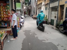 Hình ảnh HÓT Bán nhà mặt ngõ KD Cự Khối Long Biên 30m 5T 4.5tỷ oto tránh LhThúy