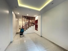 Hình ảnh Bán nhà Thạch Bàn, Long Biên, nhà gần ô tô tránh, 40m2, 4,15 tỷ