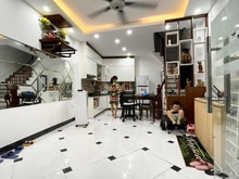 Hình ảnh XUẤT NGOẠI Bán Nhà Đẹp 4 Tầng HXH Hoàng Sa, 41m2, Ngang 4m, 7 Tỷ TL