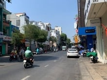 Hình ảnh Bán nhà Góc 3 Mặt Tiền Đường Bùi Hữu Nghĩa, Bình Thạnh - Sát Quận 1.