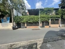Hình ảnh Bán nhà Góc 3 Mặt Tiền Đinh Tiên Hoàng, BT, 8x24m - Sát Quận 1.
