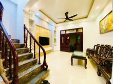 Hình ảnh Bán nhà phố tân mai, Q.hoàng mai, 40m2, 5 tầng, cách 10 m ra oto tránh