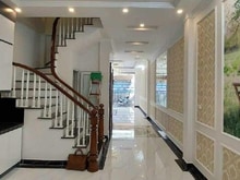 Hình ảnh +Bán nhag-Ngô  Gia Tư--Dt105m2- 3t-Mt 4.8  giá chào 13.5 tỷ (đàm ph