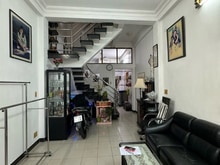 Hình ảnh Bán nhà hxh Nguyễn Tri Phương Q10