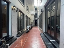 Hình ảnh Bán nhà trương chinh, 30m2, 5 tầng, thang máy. ngõ thông, nhà mới