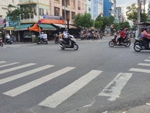 Hình ảnh HIẾM! Bán Đất Tặng Nhà Lầu, Sát Mặt Tiền,  Nguyễn Văn Đậu, Bình Thạnh.