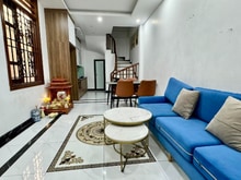 Hình ảnh +Thượng Thanh-Long Biên -Dt35m2-5T-Mt3.9 giá chào 5.5 tỷ(đàm phán).