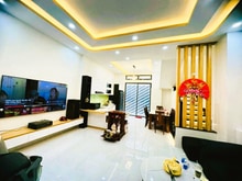 Hình ảnh 4 Tầng Lung Linh, Hẻm 6m, Ngang 5,5m, ÔTô Vô Nhà, Võ Vă Kiệt - Quận 1.